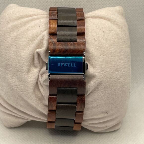 BEWELL W154A Men's Red/Black Sandalwood Analog Dial Quartz Wrist Watch YR42 - Picture 5 of 10